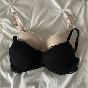 2 aerie lightly padded bras 32B